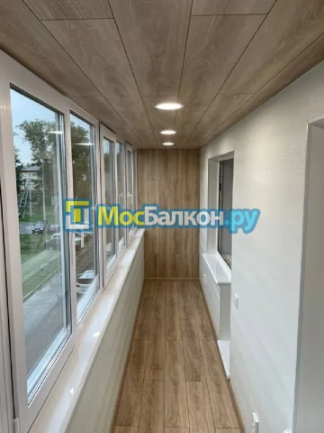Заказать балкон в Люберцах цена от 1320 руб | Остекление балконов и лоджий МосБалкон