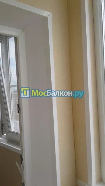 Отделка балкона и лоджии пластиковыми ПВХ панелями в Люберцах от компании МосБалкон