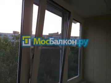 Отделка балкона и лоджии пластиковыми ПВХ панелями в Люберцах от компании МосБалкон