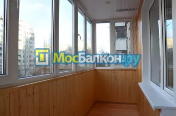 Заказать балкон в Люберцах цена от 1320 руб | Остекление балконов и лоджий МосБалкон