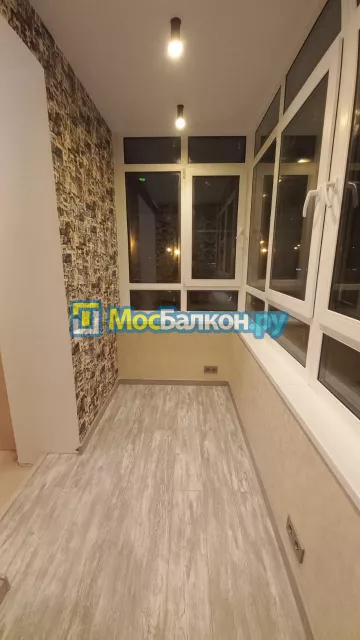 Заказать балкон в Люберцах цена от 1320 руб | Остекление балконов и лоджий МосБалкон