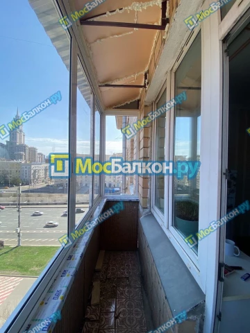 Крыша на балконе в Люберцах монтаж и ремонт по выгодной цене от МосБалкон