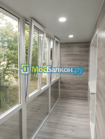 Заказать балкон в Люберцах цена от 1320 руб | Остекление балконов и лоджий МосБалкон