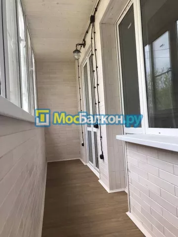 Заказать балкон в Люберцах цена от 1320 руб | Остекление балконов и лоджий МосБалкон