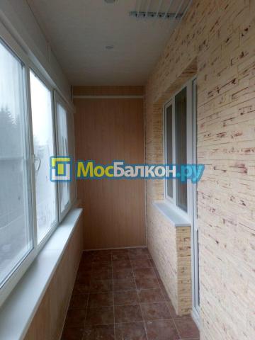 Отделка лоджий декоративным камнем с плиткой